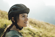 Lade das Bild in den Galerie-Viewer, Gravel Cap VNTR
