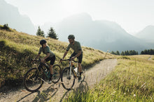Lade das Bild in den Galerie-Viewer, Gravel Cap VNTR
