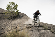 Lade das Bild in den Galerie-Viewer, MTB Helmet Fullface Scrub Amp
