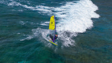 Carica l'immagine nel visualizzatore di Gallery, action_shot
