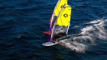Lade das Bild in den Galerie-Viewer, action_shot