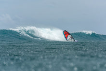 Cargar imagen en el visor de la galería, ION Jade Windsurf Harness Women 2022