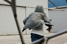 Carica l&#39;immagine nel visualizzatore di Gallery, action_shot
