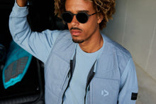 Carica l&#39;immagine nel visualizzatore di Gallery, action_shot
