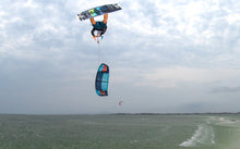 Charger l&#39;image dans la galerie, Dice 2019
