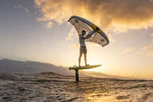 Carica l'immagine nel visualizzatore di Gallery, action_shot