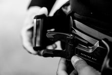 Charger l&#39;image dans la galerie, action_shot
