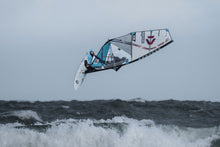 Carica l'immagine nel visualizzatore di Gallery, action_shot