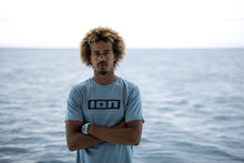 Lade das Bild in den Galerie-Viewer, Herren T-Shirt Logo kurzarm
