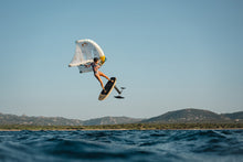 Carica l'immagine nel visualizzatore di Gallery, action_shot