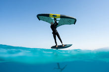Carica l'immagine nel visualizzatore di Gallery, action_shot