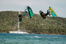 Carica l'immagine nel visualizzatore di Gallery, action_shot