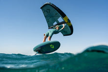 Carica l'immagine nel visualizzatore di Gallery, action_shot