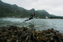 Lade das Bild in den Galerie-Viewer, action_shot