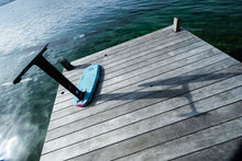 Lade das Bild in den Galerie-Viewer, action_shot