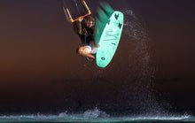 Cargar imagen en el visor de la galería, action_shot