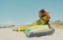 Carica l'immagine nel visualizzatore di Gallery, action_shot