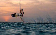 Charger l&#39;image dans la galerie, action_shot
