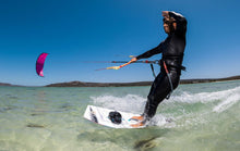 Carica l'immagine nel visualizzatore di Gallery, action_shot