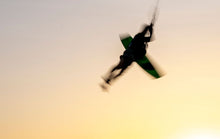 Carica l'immagine nel visualizzatore di Gallery, action_shot