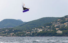 Lade das Bild in den Galerie-Viewer, action_shot