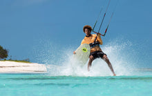 Lade das Bild in den Galerie-Viewer, action_shot