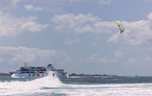 Carica l'immagine nel visualizzatore di Gallery, action_shot