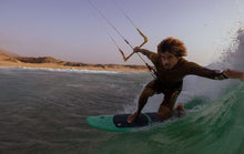 Carica l'immagine nel visualizzatore di Gallery, action_shot