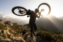 Cargar imagen en el visor de la galería, action_shot
